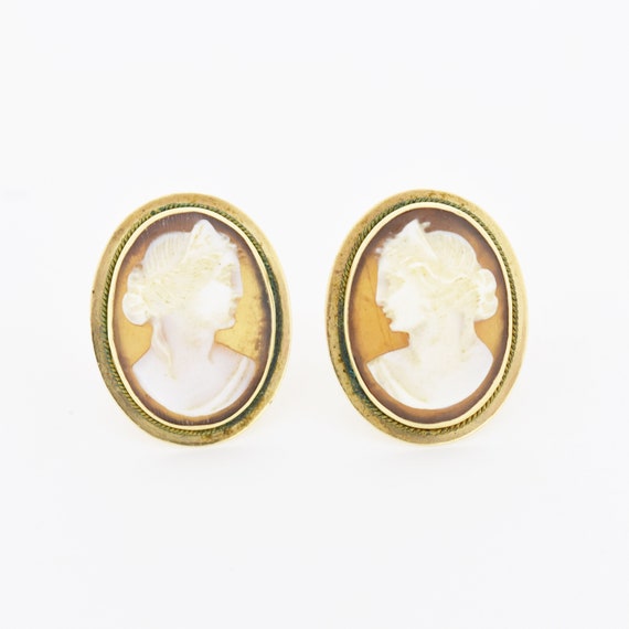 14k Yellow Gold Vintage Carved Cameo Oval Screwba… - image 1