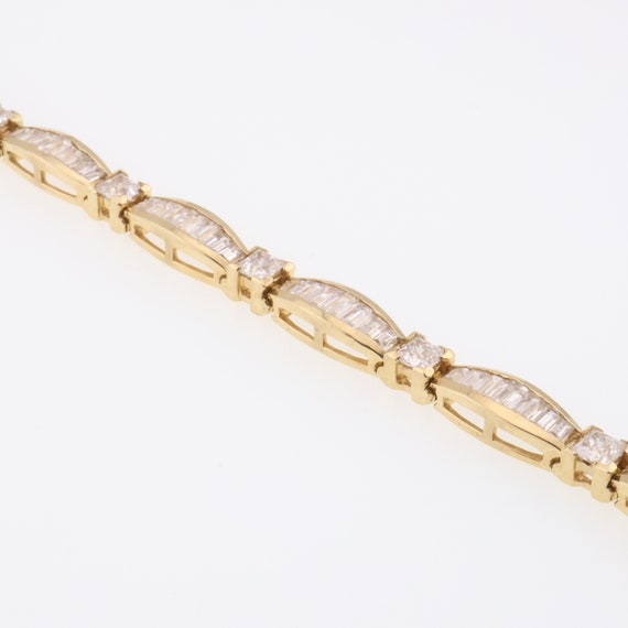 14k Yellow Gold Estate 7" White Gemstone Bracelet - image 1