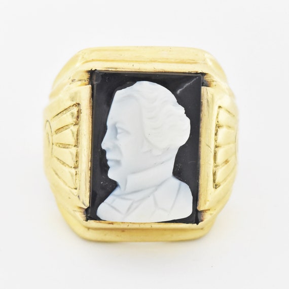 10k Yellow Gold Vintage Black & White Carved Came… - image 1