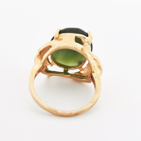 14k Yellow Gold Estate Oval Jade Swirl Ring Size … - image 4