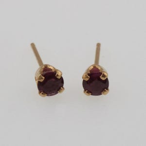 14k Yellow Gold Estate Ruby Stud Earrings