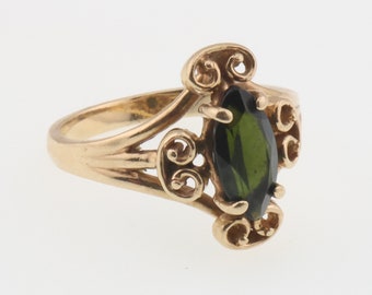 10k Yellow Gold Estate Green Tourmaline Gemstone Ring Size 6.5