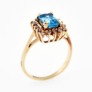 14k Yellow Gold Estate Blue Topaz & Diamond Ring Size 5.75