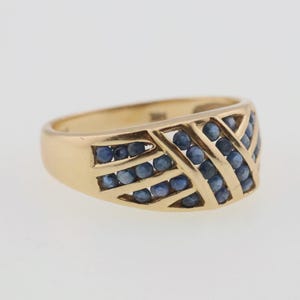 Multi Sapphire Estate Band/Ring Size 8 in 14k Yellow Gold 3.9g