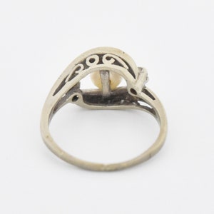 10k White Gold Vintage Textured Pearl & White Gemstone Ring | Etsy