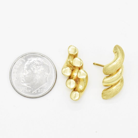 14k Yellow Gold Estate Textured Swirl Post Earrin… - image 2