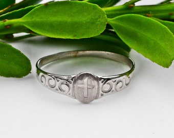 14k White Gold Vintage Swirl Textured Cross Religious Ring Size 3.5