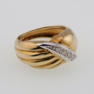 14k Yellow Gold Estate Multi Diamond Dome Style Band/Ring Size 6.5
