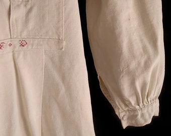 Antique rustic thick linen shirt for men. Made at the end of the 19th century.