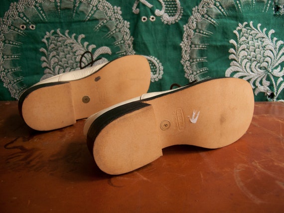 Elegant unisex Blucher shoes for children, with l… - image 7
