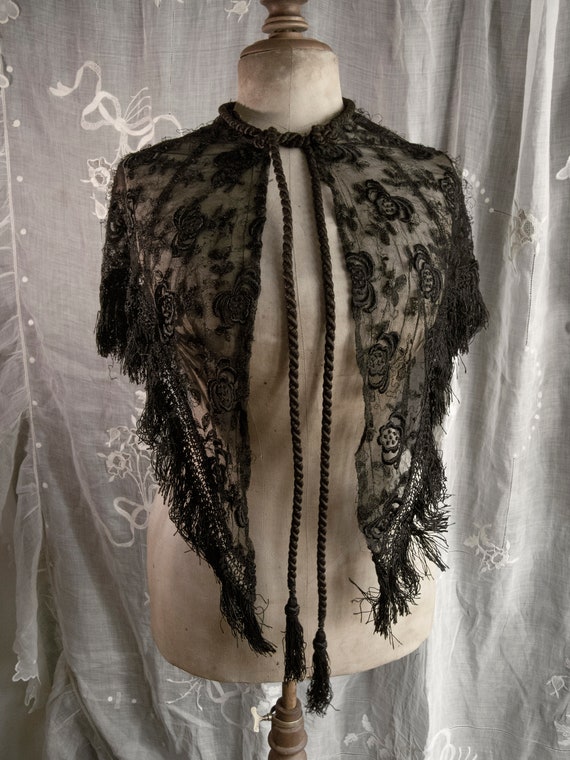 Old black embroidered tulle cape. 19th century. F… - image 3