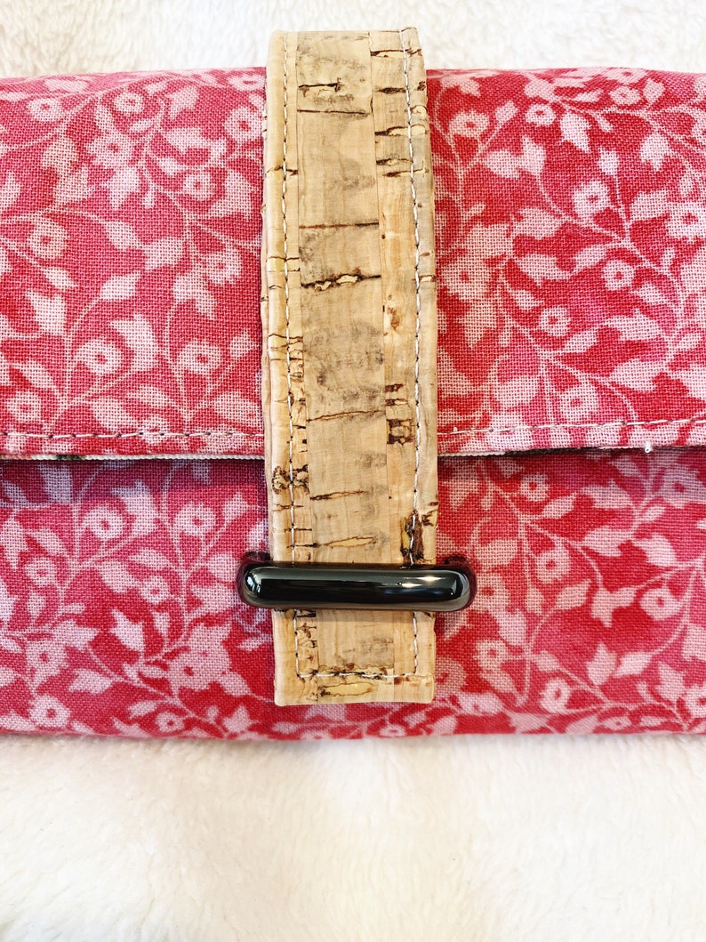 Accordion Worsley Wallet in pink floral and green lining