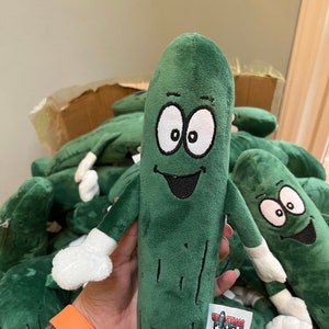Pickle plush 2025