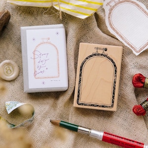 Carimbo de borracha em formato de janela para bordado, nosso carimbo de moldura de madeira com design original para diário, álbum de recortes, fabricação de cartões