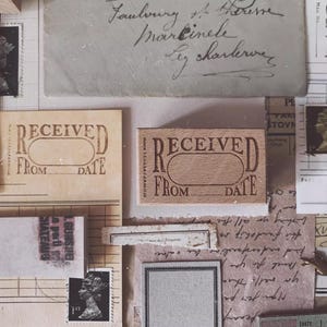 Sellos de madera recibidos, documentación analógica, sello leñoso para cartas y paquetes, etiqueta de recibo de paquete postal, sello de correo postal de estilo vintage.