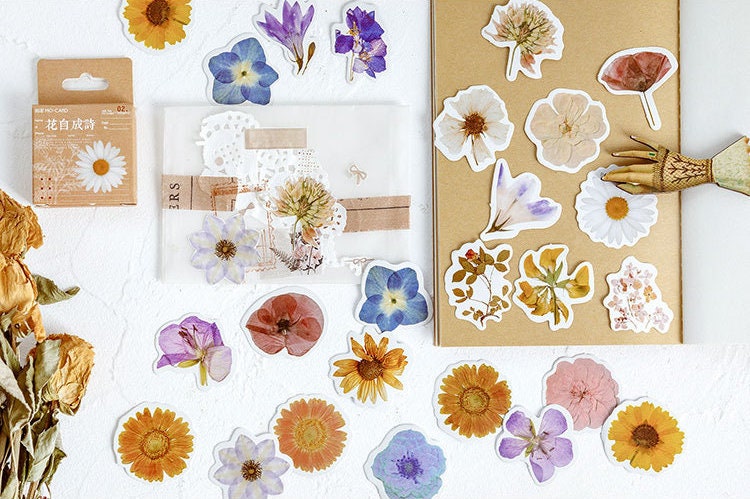  NESSCCI Pressed Flower Themed Stickers (Assorted 240 Pieces,12  Sheets) Scrapbook Supplies,Stickers for Journaling,Dried Floral Resin  Stickers,Scrapbook Stickers,Junk Journal Stickers,Laptop Stickers