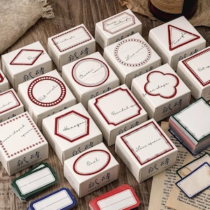 Bloque de pegatinas para marcos de 150 piezas, etiquetas y pegatinas de collage vintage, etiquetas azules, rojas y verdes, etiquetas de la vieja escuela, efímeras de diario basura
