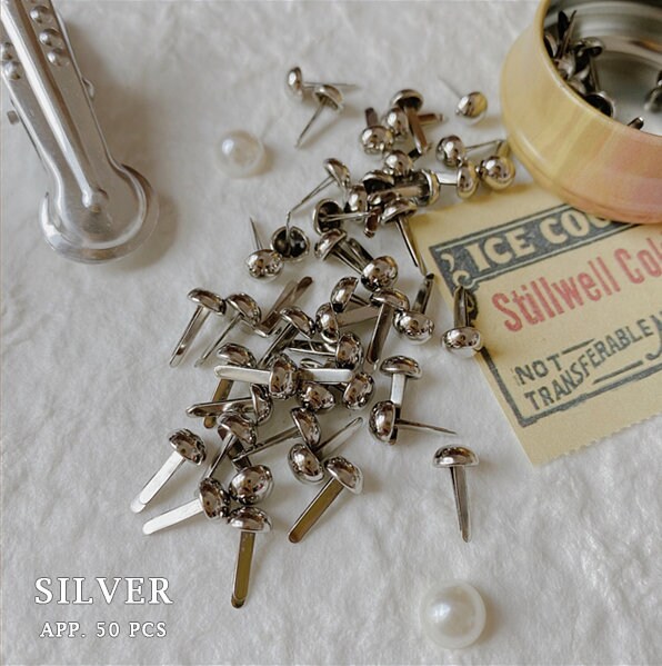 300 Stuks Mini Brads, 10mm Ronde Metalen Brads Papieren Bevestigingsmiddelen Scrapbooking Brads voor DIY Ambachtelijke Decoratie
