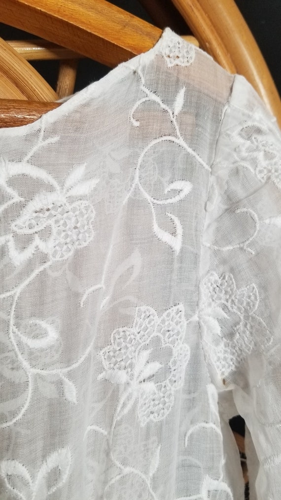 Antique French white lace wedding  bridal dress w… - image 6