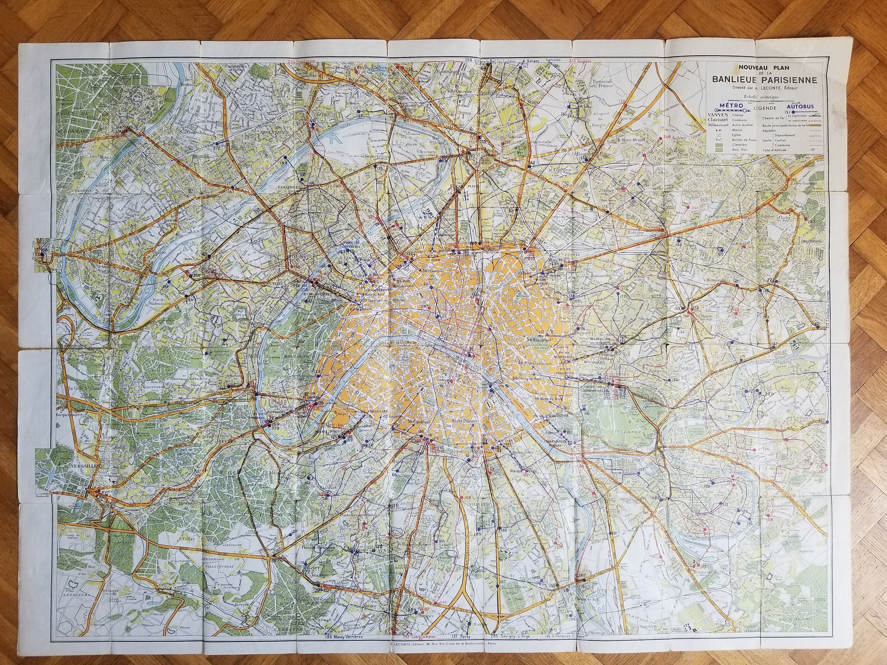 Guide de Carte Paris Antique et Grande Carte. Léconte. Années 1950