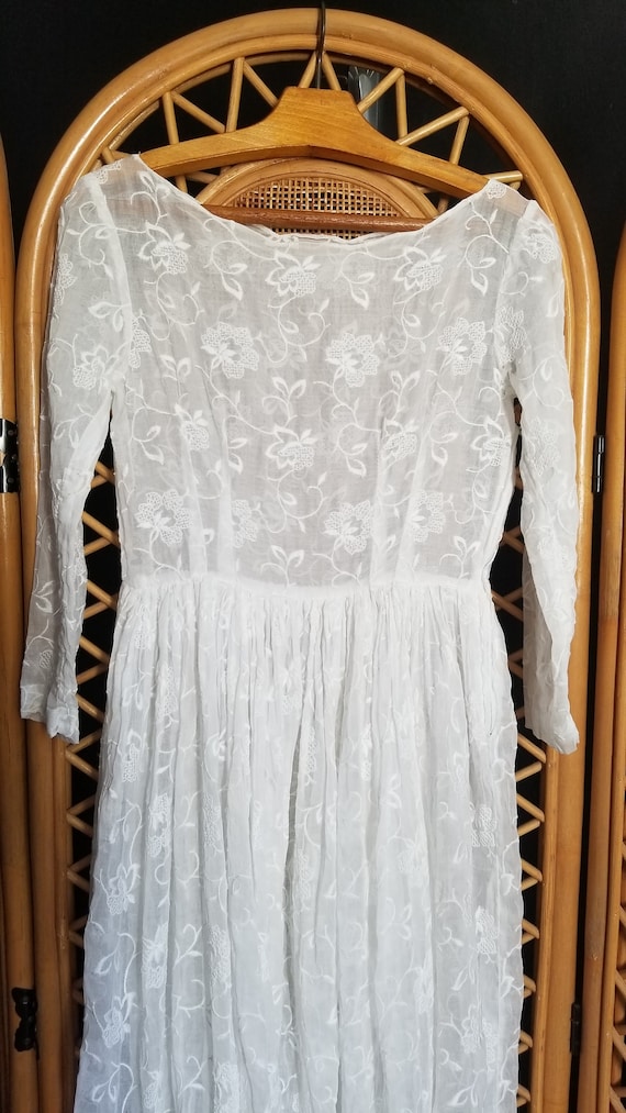 Antique French white lace wedding  bridal dress w… - image 2