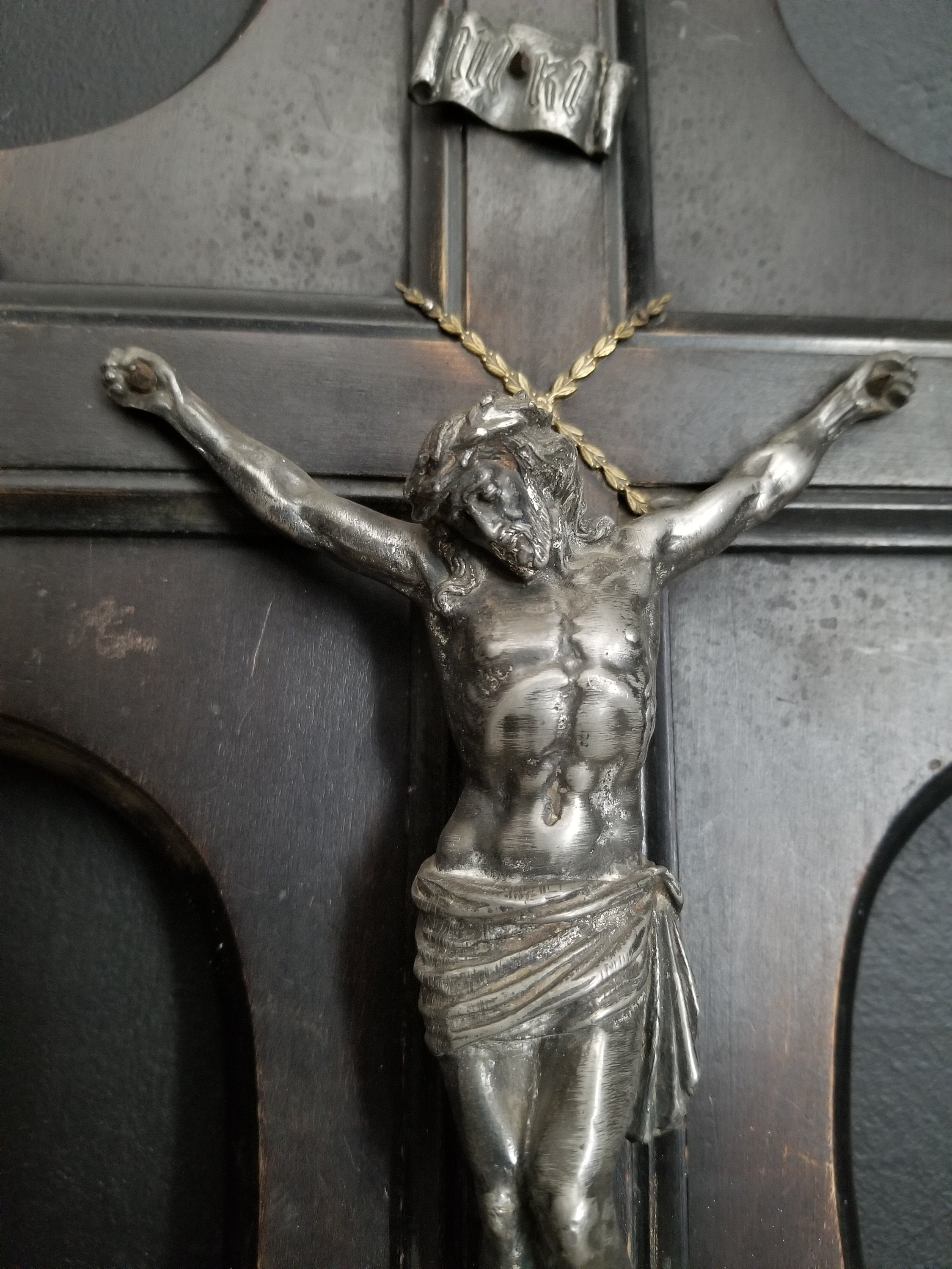 Crucifix Français Antique avec Support/Chevalet