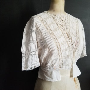 Antike französische weiße Damen Mieder / Bluse. Anfang 1900