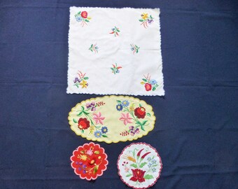 Lot Handmade doilies ,lot doily,Hungarian handembroidered doily FREE SHIPPING