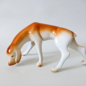 Vintage Hollohaza Porcelain Vizsla Dog Figurine - Hand Painted Hungarian Pottery
