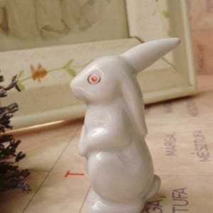 Vintage Drasche Porcelain Bunny: Hand-Painted Hungarian Figurine