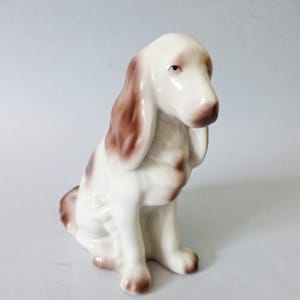 Vintage Hollohaza Porcelain Spaniel Figurine - Handpainted Hungarian Puppy