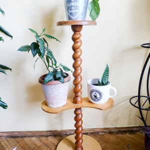 Vintage Wooden Plant Table, Flower Pot Holder, Mid Century plant stand FREE SHIPPING