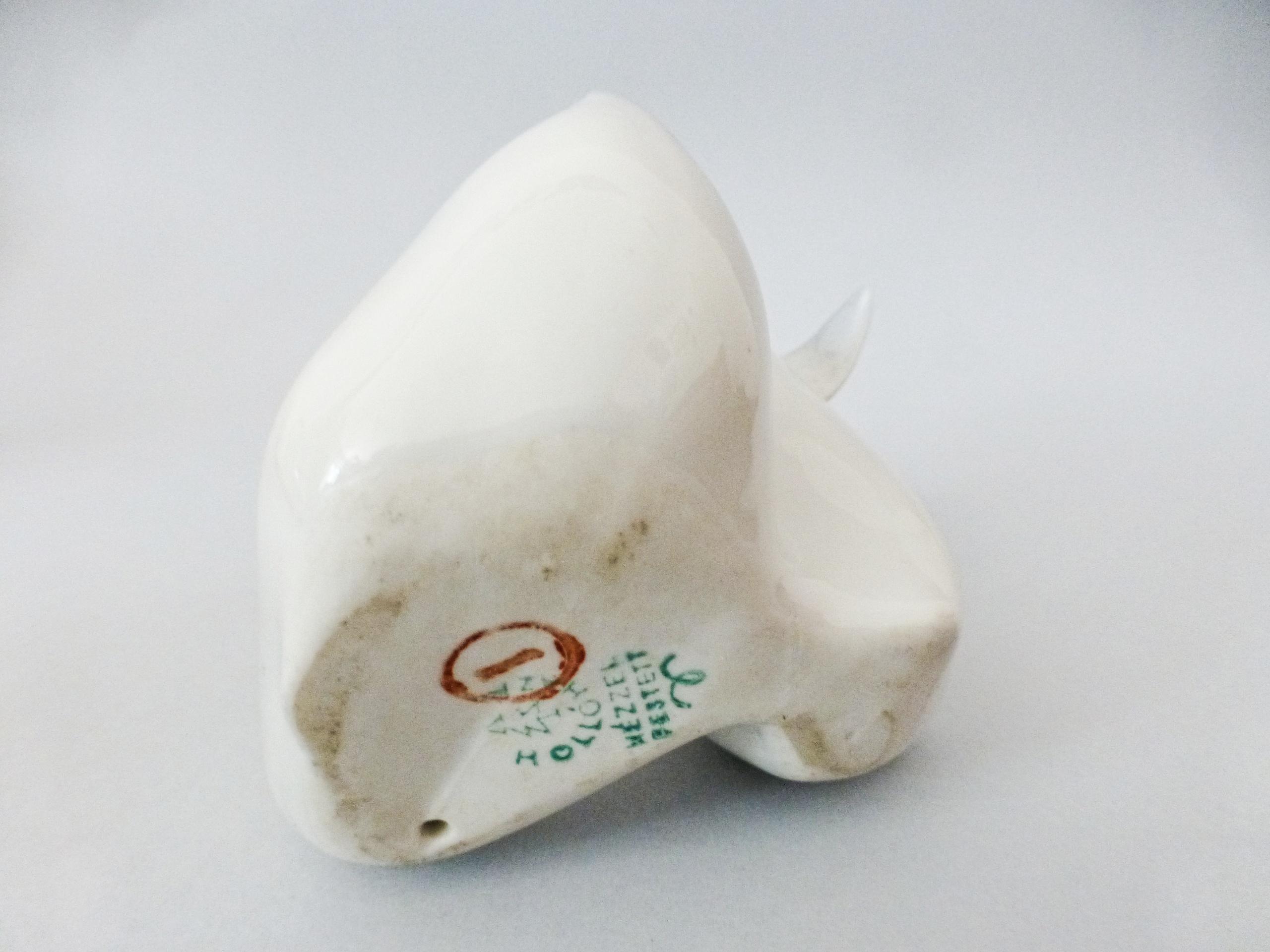 ヴィンテージ ホロハザ磁器製ガチョウの置物：ハンガリーの鳥の彫刻