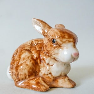 Bunny  figurine,Vintage porcelain hareFREE SHIPPING WORLDWIDE