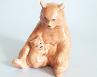Vintage Hungarian  porcelain animal figurine,bear,bear mum w.cub