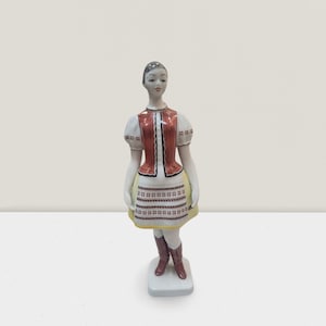 Vintage Hungarian Hollohaza porcelain  figurine,Girl  in traditional folk cloth,folk dancer