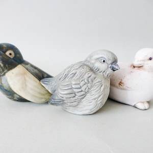 Vintage Pottery Bird Figurines: Small Ceramic Bird Set