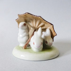 Vintage Hungarian Porcelain Bunny Figurine: Handpainted Umbrella Decor