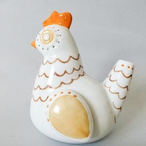 Vintage,Hungarian ,Hollohaza art deco style  porcelain bird figurine,chicken,hen  FREE SHIPPING
