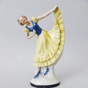 Antique Art Deco Porcelain Ballerina Figurine: Dancing Lady, Germany