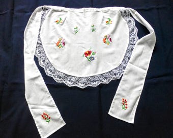 ヴィンテージハンガリー刺繍エプロン：カロチャ花柄 - Etsy 日本