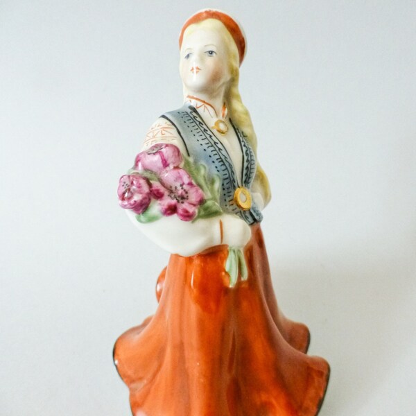 Vintage USSR soviet-russian porcelain folk dancers, Uzbek girl  FREE SHIPPING