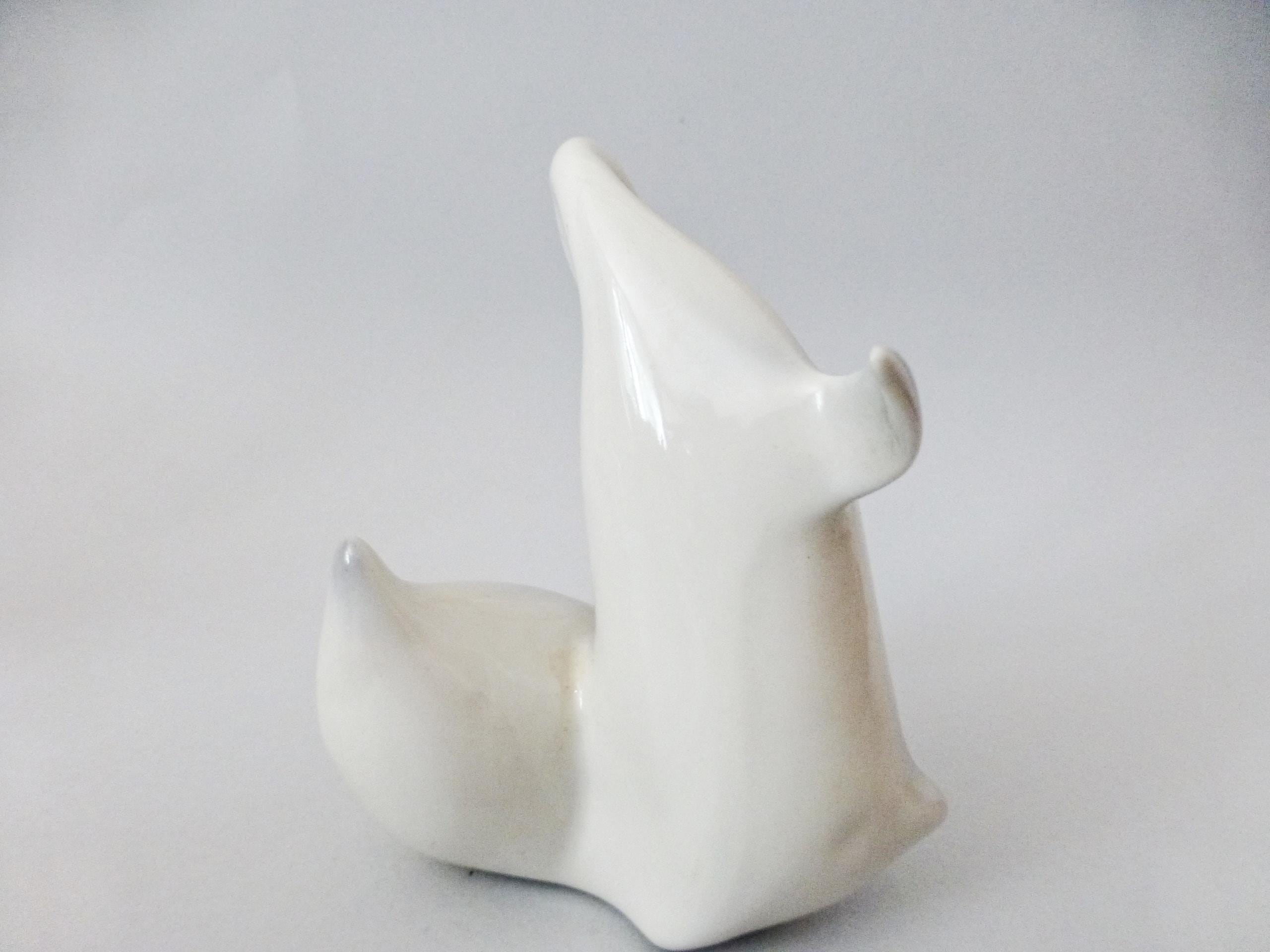 ヴィンテージ ホロハザ磁器製ガチョウの置物：ハンガリーの鳥の彫刻