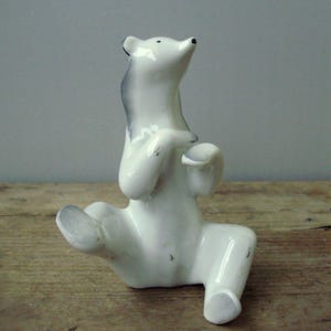 Vintage Drasche Porcelain Polar Bear Figurine: Hand-Painted Ice Bear