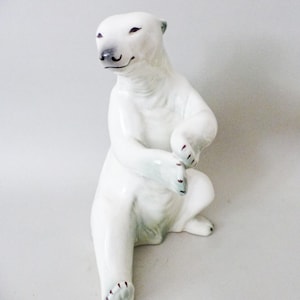 Large,Vintage  porcelain animal figurine,polar bear,ice bear statue  FREE SHIPPING WORLDWIDE