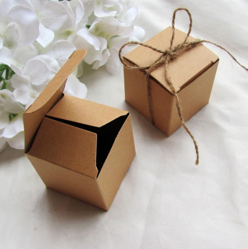 large favour boxes