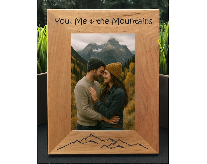 Couple Mountain Vacation Custom Engraved Photo Frame | Personalized Keepsake for Cherished Memories | Nautical Decor