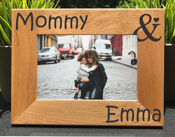 Mommy and Child ~ Personalized Engraved Photo Frame ~ Mom ~ Madre ~ Momma ~ Mother