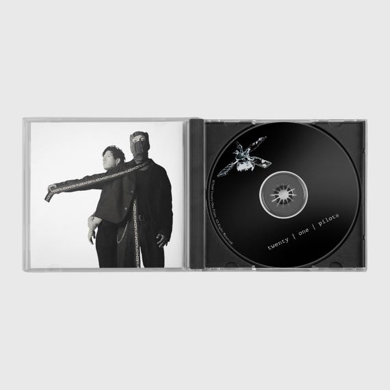 じ*ん様 トゥエンティ・ワン・パイロッツ 直筆サイン入りCD 21 PILOTS