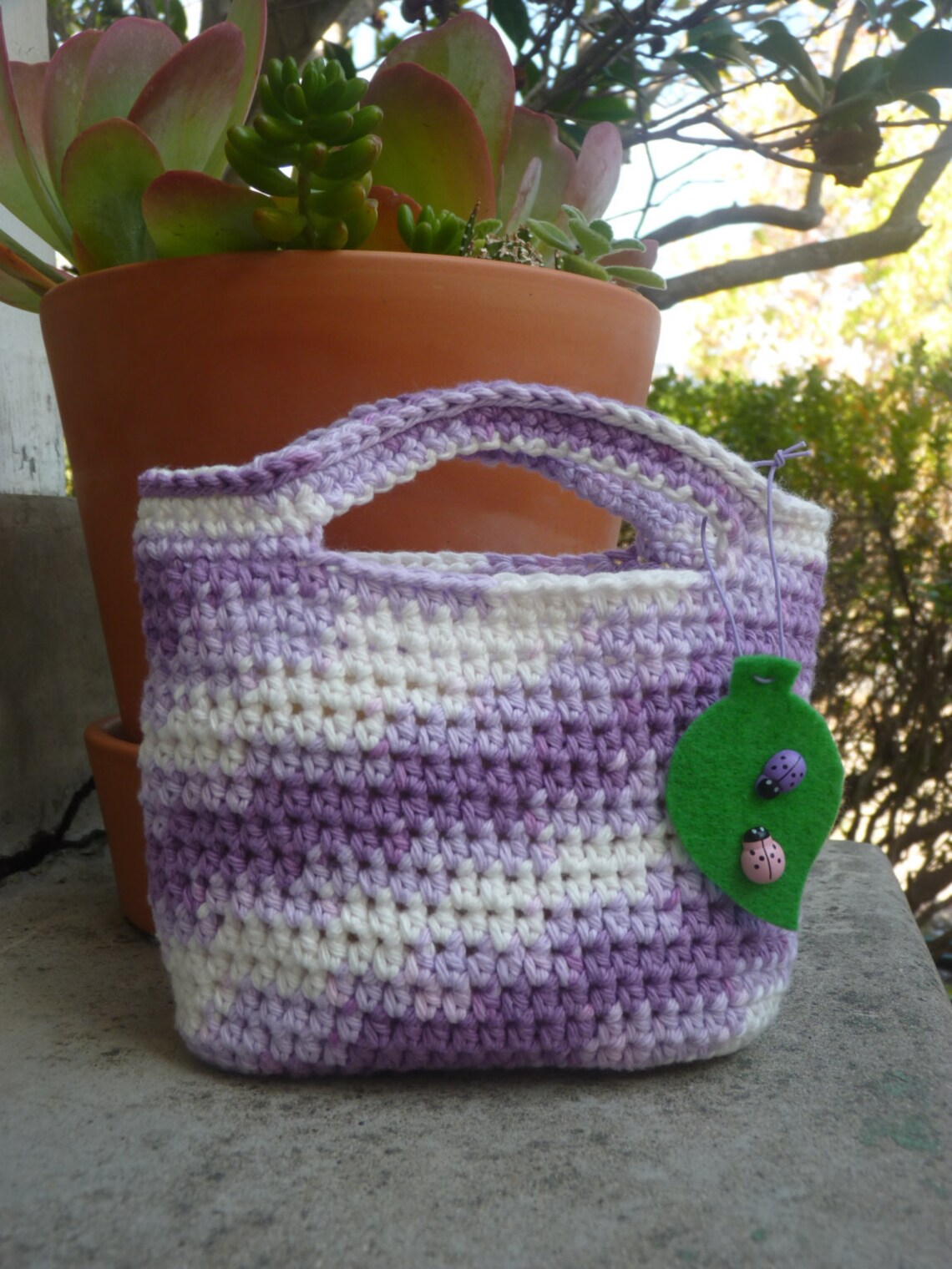 crochet travel bag